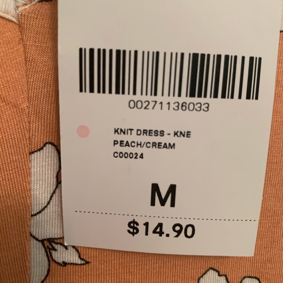 Peach Floral print Dress - Picture 6 of 6